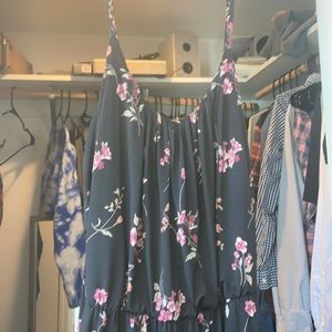 Long jumper black satin with flowers